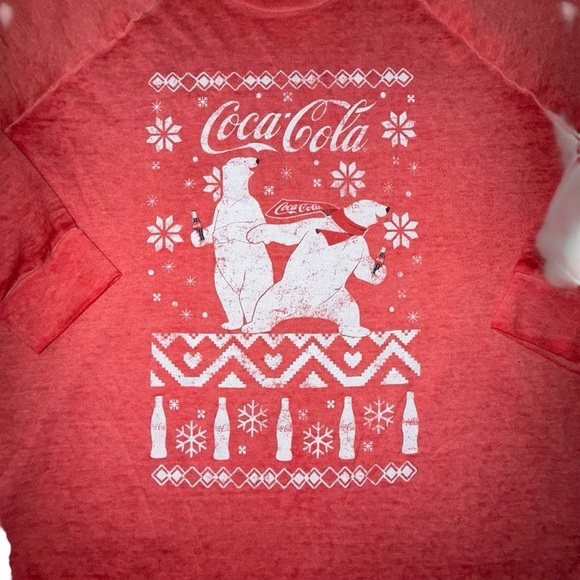 LANE BRYANT Classic High-Low Coca-Cola Bears Graphic Sweatshirt - Red Plus 14/16 - Picture 14 of 14